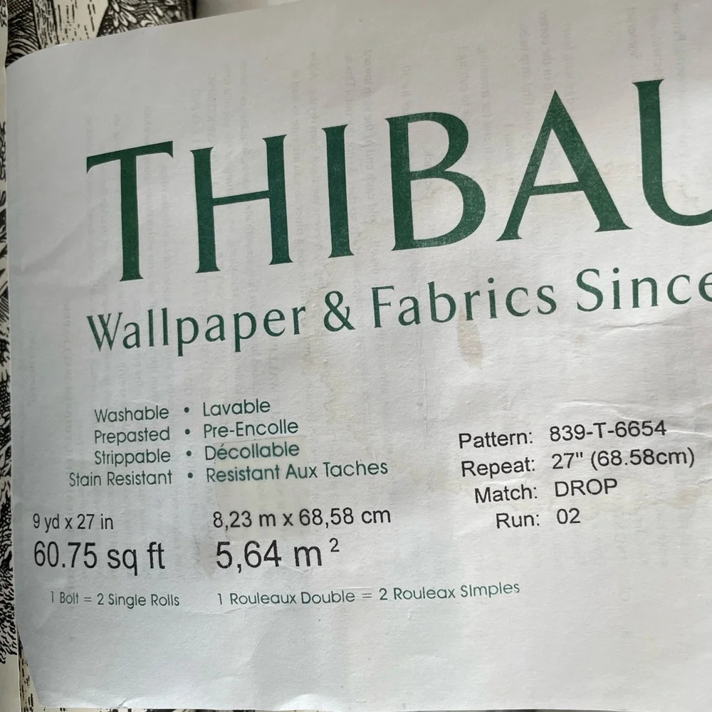 Thibaut Wallpaper and Fabric Pattern:839-T- 6654 Black and White - 1/Roll